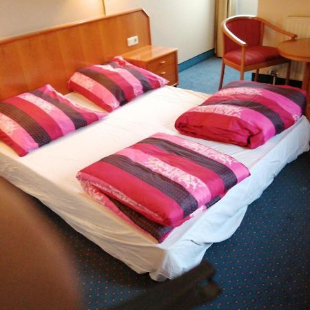 Apartment Lampertheim Bagian luar foto