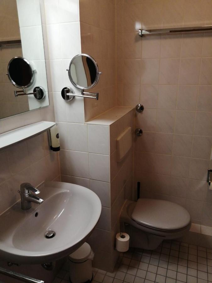 Apartment Lampertheim Bagian luar foto